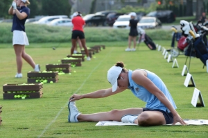 085