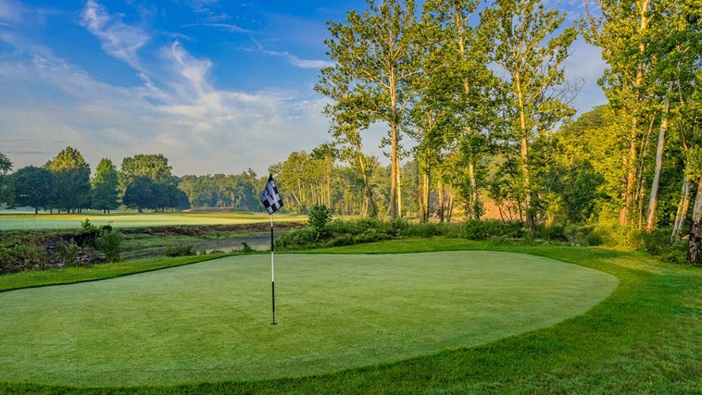 Valley of the Eagles Elyria Ohio golf
