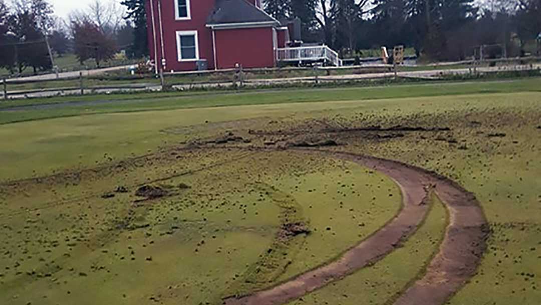 Green vandalized at Racoon Hill GC Kent OH