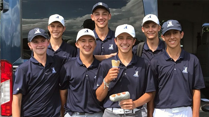 2019 Hudson Boys Golf Team
