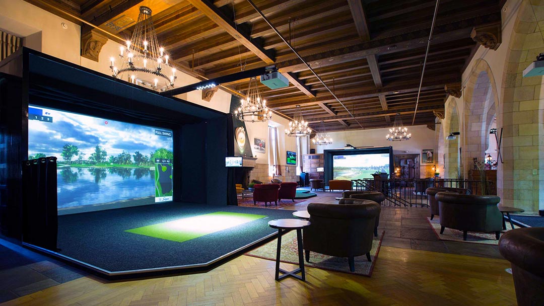 Proximity Golf Lounge, Cleveland Heights Ohio