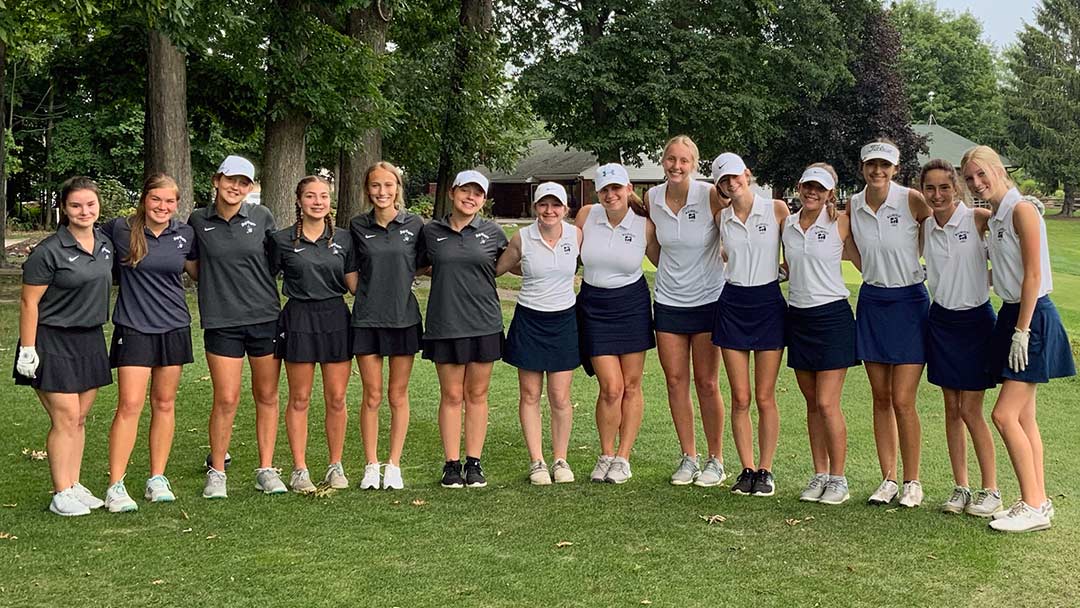 Lake Catholic & Magnificat B Girls Golf Teams