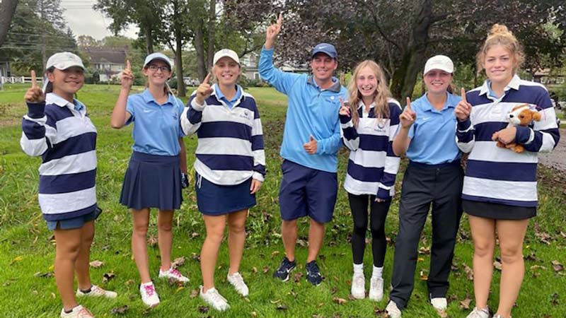 Hudson Girls Golf Team, 2021 Suburban Conference National Champions