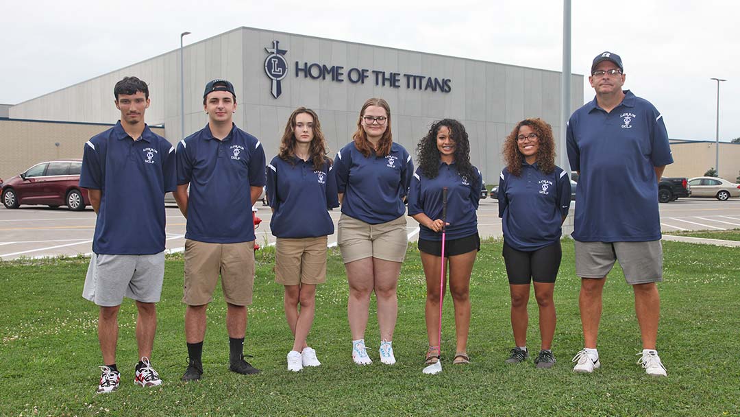 The Lorain Golf Team