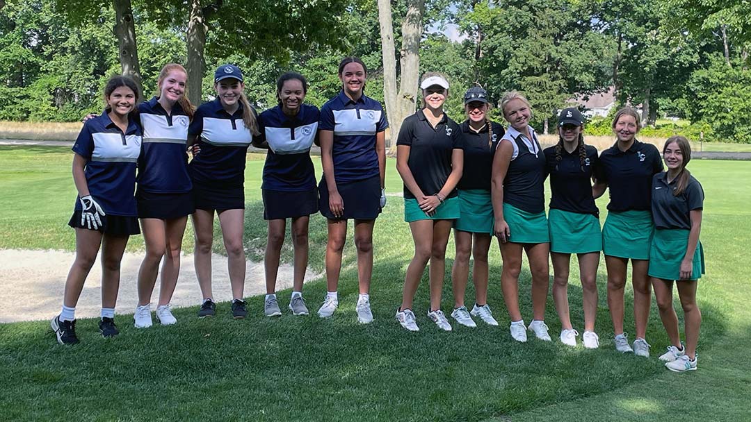 2022 Lake Catholic + Beaumont Girls Golf Teams