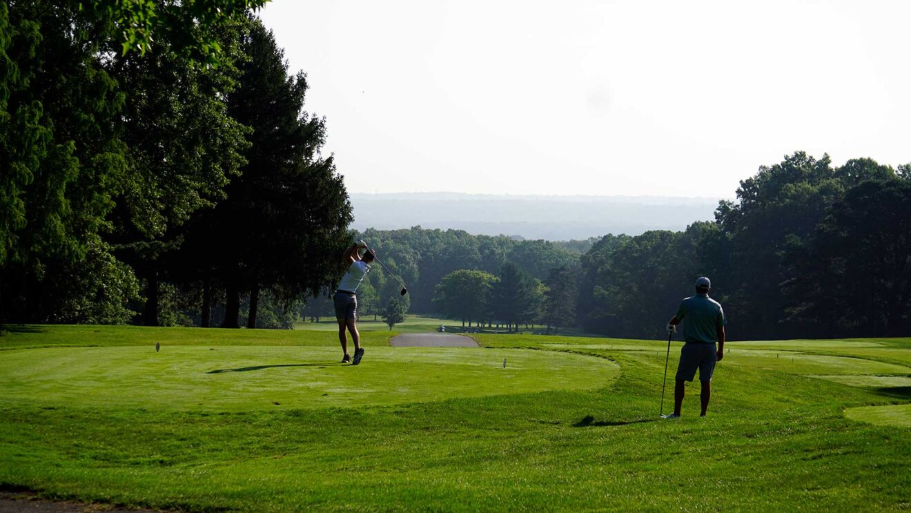 Lucas Liberatore tees off in RD2 of the Cleveland Am