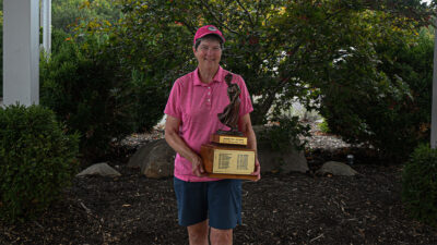 Lynn Thompson WOSGA Senior Trophy Hold